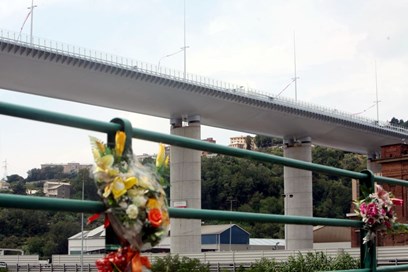 Genova, inaugurato il nuovo ponte. Conte: la precedente concessionaria non ha garantito l'interesse pubblico