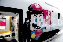 Lego Super Mario sale a bordo dei treni regionali Rock di Trenitalia 