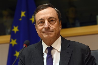 Draghi detta la linea: salvare i posti di lavoro, il debito pubblico non è la priorità 