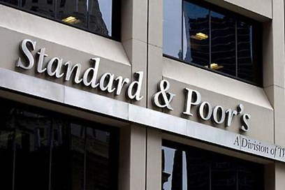 S&P's: Italia maglia nera in Europa, il pil crollerà al -2,6%