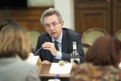 Università, si riparte da lunedì con il sistema misto: il 50% delle lezioni in presenza