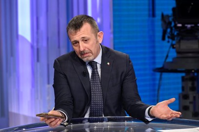 Caso Cospito, rinviato a giudizio il sottosegretario Delmastro 