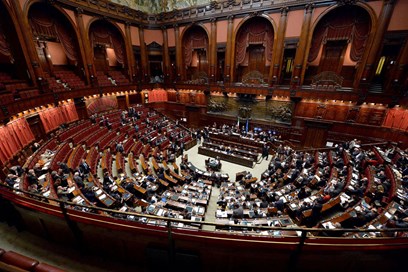 Salario minimo, addio. La maggioranza affossa l'opposizione