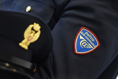 Truffe online, la polizia postale: nel primo semestre 2024 in aumento del 10%