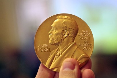 Nobel per l'Economia 2024 a Acemoglu, Johnson e Robinson