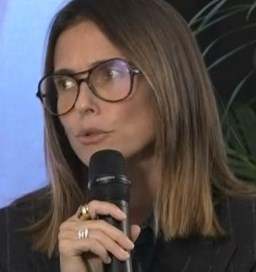 Moda, sei generazioni di consumatori in cerca di griffe