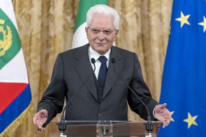 Lavoro, Mattarella: maggiore tutela degli studenti nella formazione in azienda