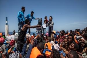 Migranti, minacce alla giudice Albano. Che sporge denuncia
