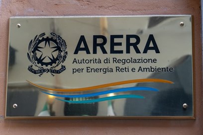Energia, sbloccati sconti nelle bolletta di luce e gas per 9.000 famiglie