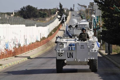 Libano, 4 caschi blu feriti in un attacco israeliano a Sidone