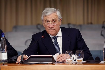 Tajani sulle auto elettriche: la Cina deve rispettare i vincoli