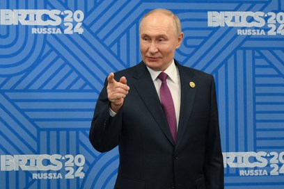 Putin conferma il lancio di un missile ipersonico, "ora conflitto globale"